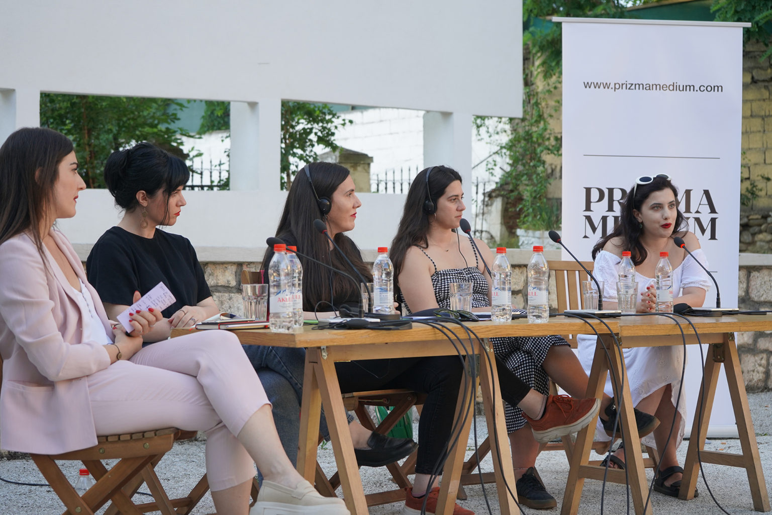 Read more about the article “Ekofeminizam treba i dalje jačati na Balkanu” – mreža žena za prirodu na panel diskusiji u Prizrenu